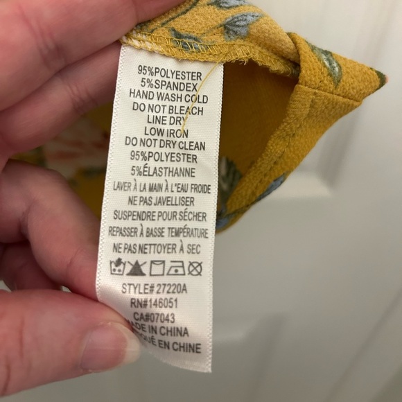 Monteau Mustard Floral Off-Shoulder Blouse, Sz M - Picture 5 of 5